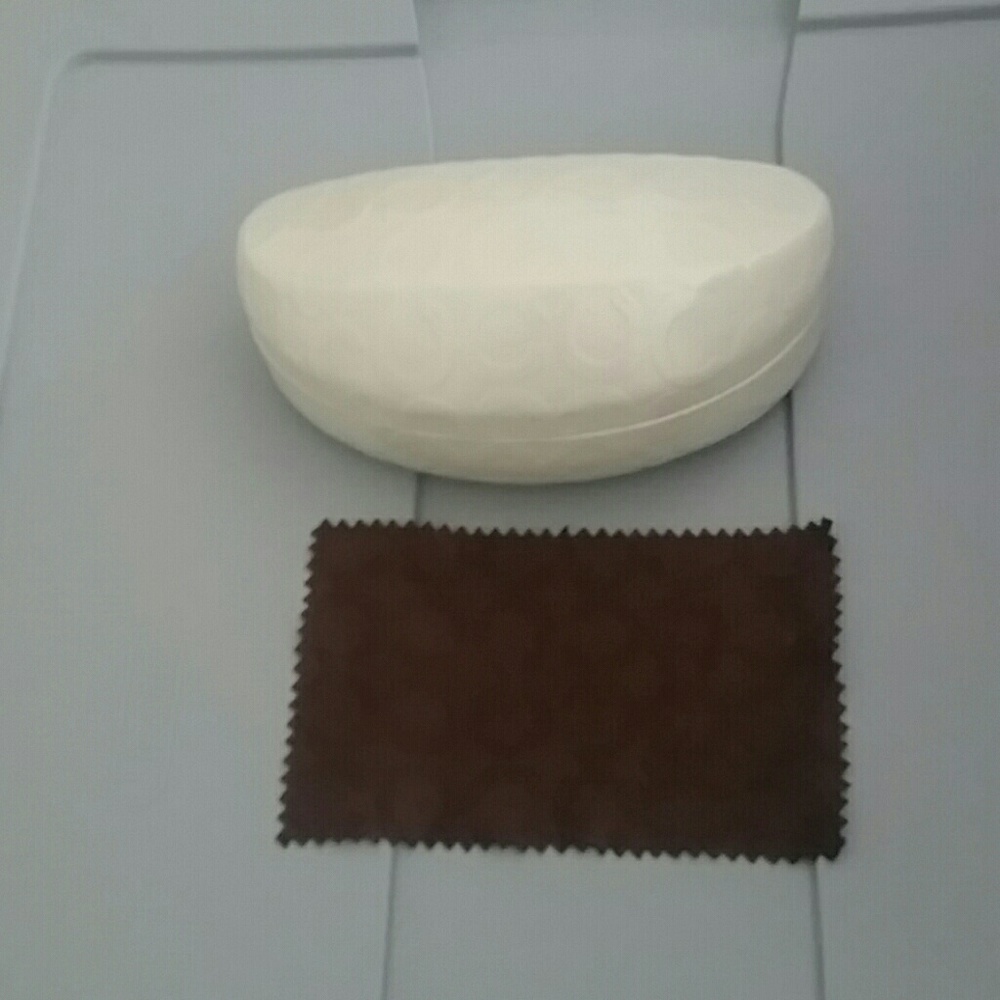 Coach sunglass case